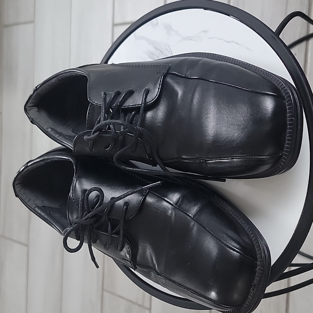 Deer Stags Dress Shoes 8.5